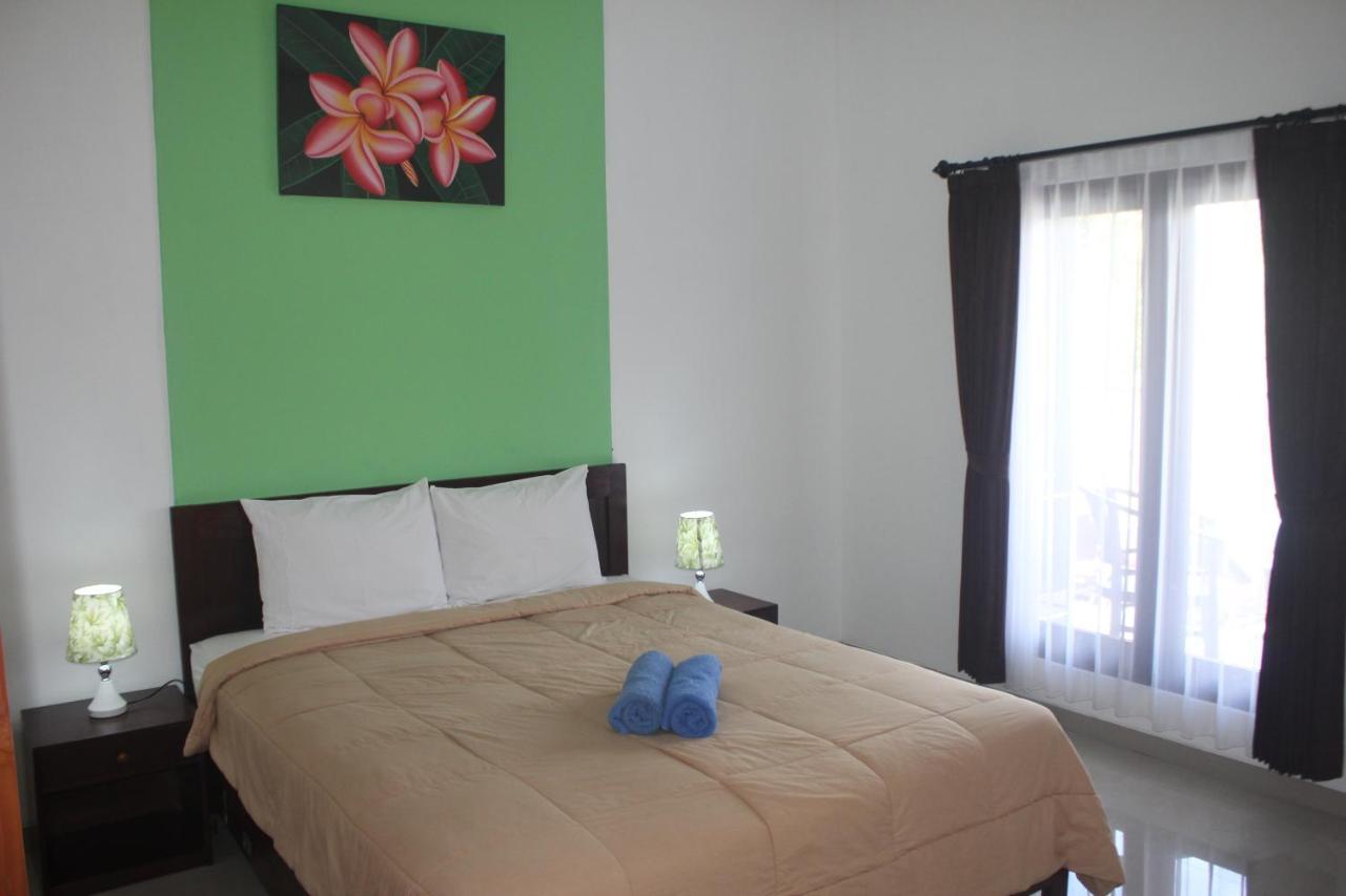 Willy Homestay Улувату Экстерьер фото