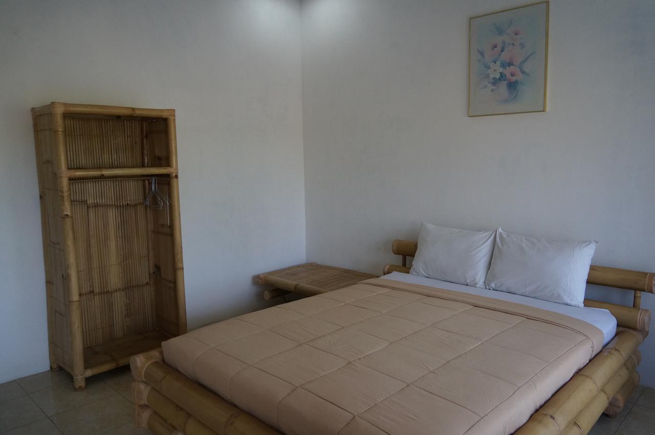 Willy Homestay Улувату Экстерьер фото